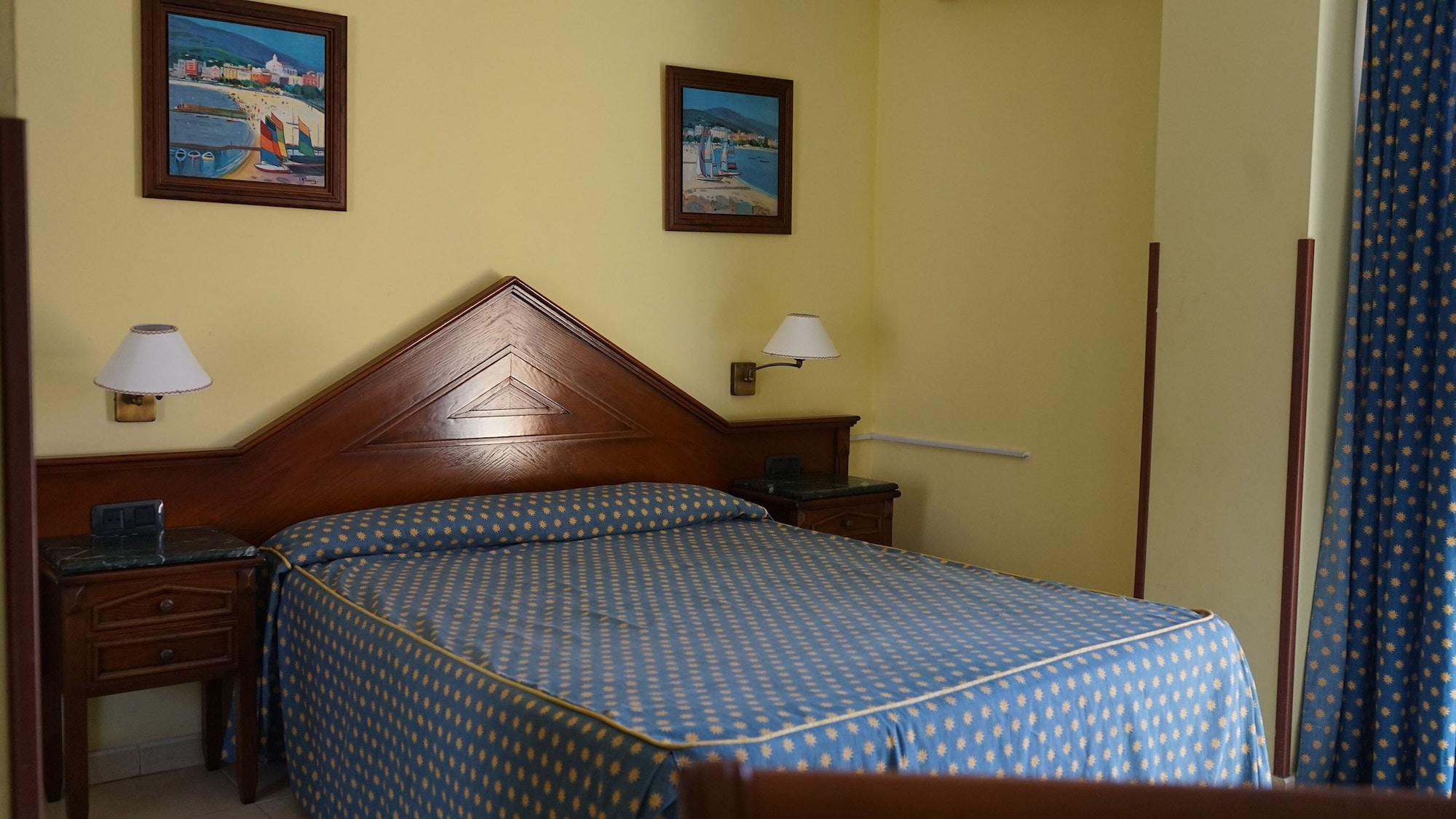 Hotel Vistamar Benalmádena Exteriör bild